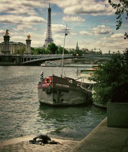 paris-116522_1280